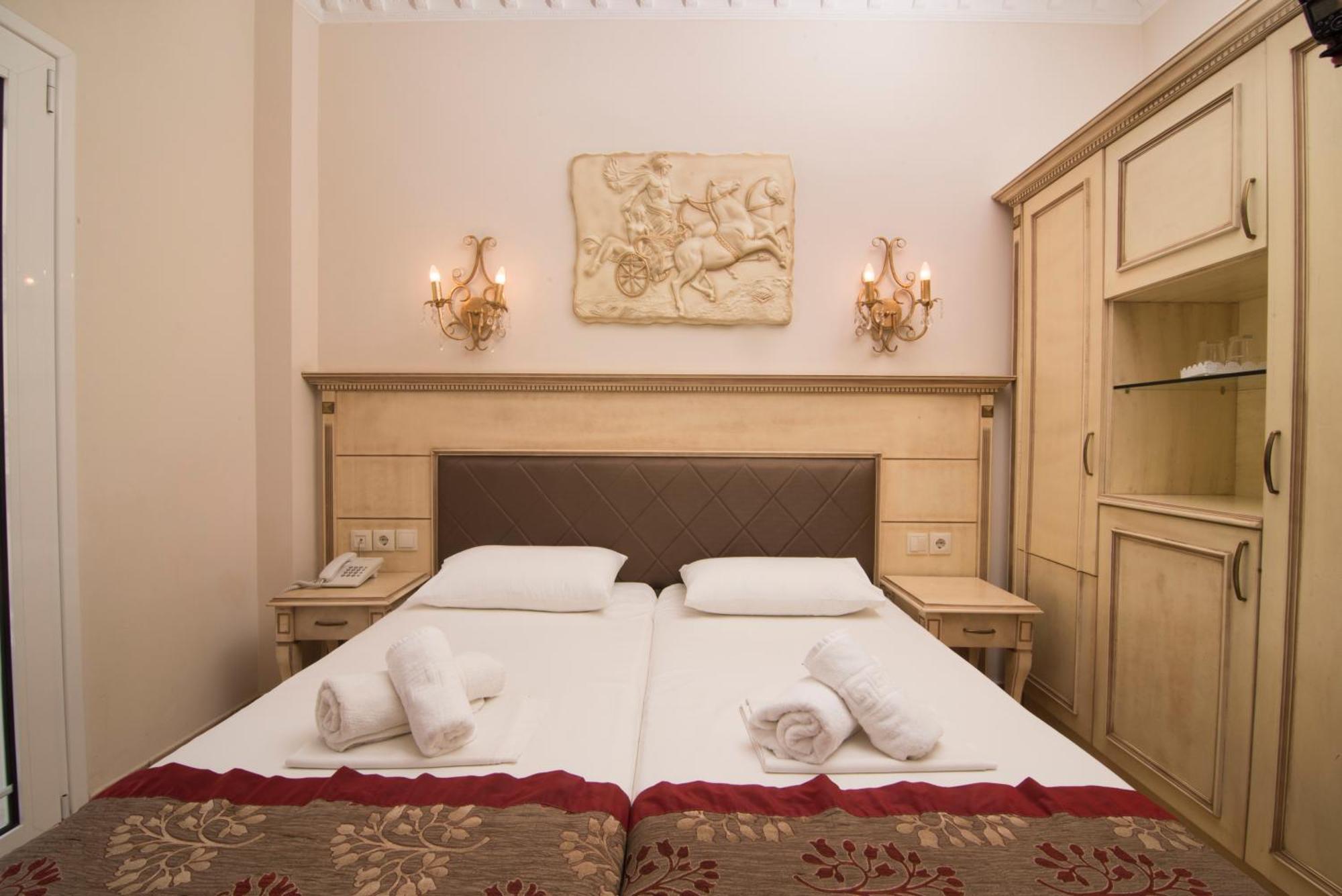 Parthenon Art Hotel Olympiakí Aktí Dış mekan fotoğraf